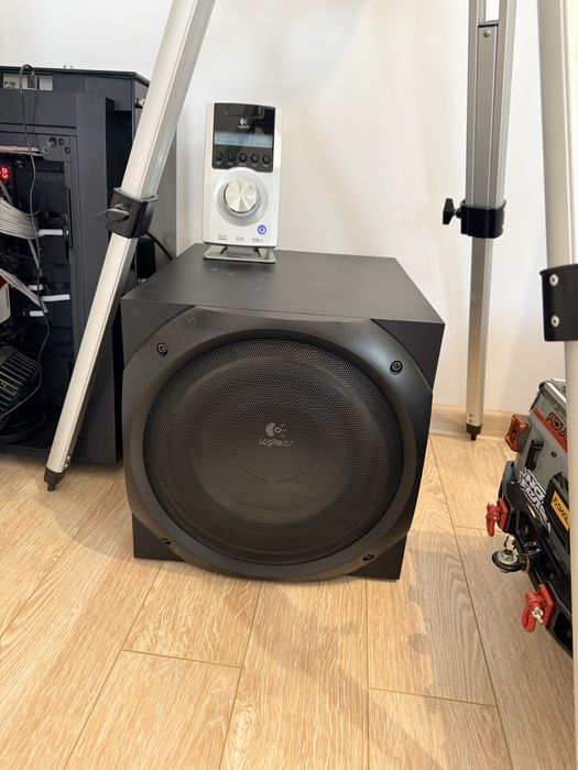 Logitech Z-5500