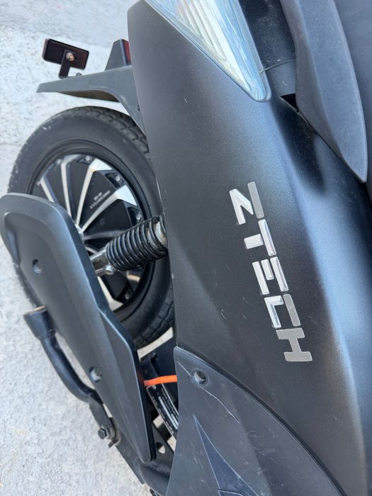Scooter Electric