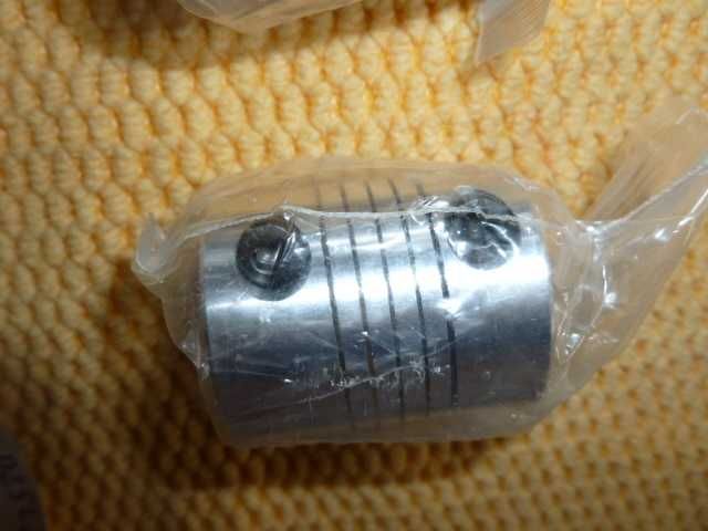 продавам гъвкав съединител за двигател