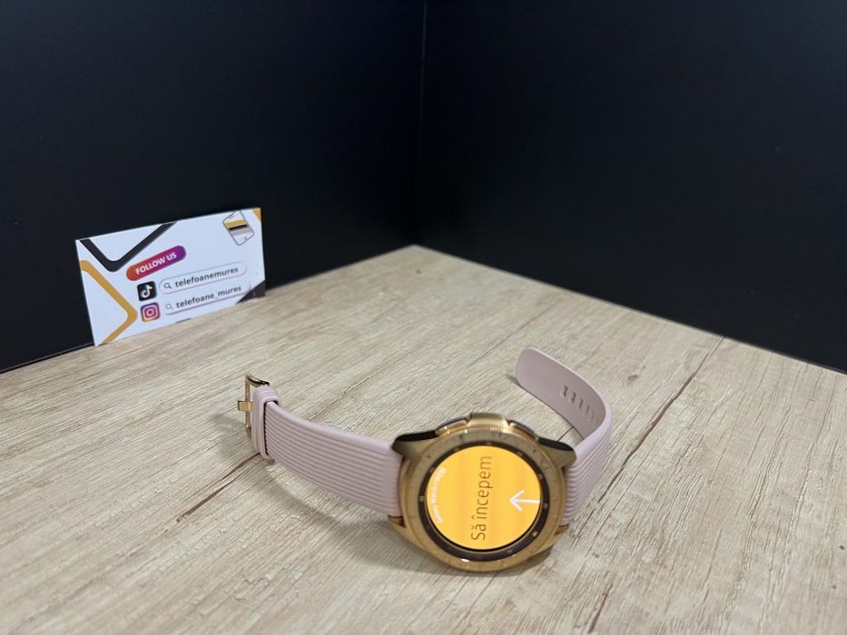 Samsung Galaxy Watch 42mm Rose Gold Second-Hand Foarte Bun 2 ani garan