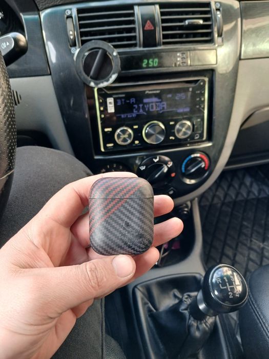 Airpods 2 orginal karobkasi bor