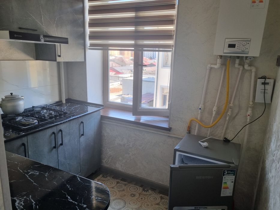 Yangi hayot tumani 3 metro yonida sergeli bekati