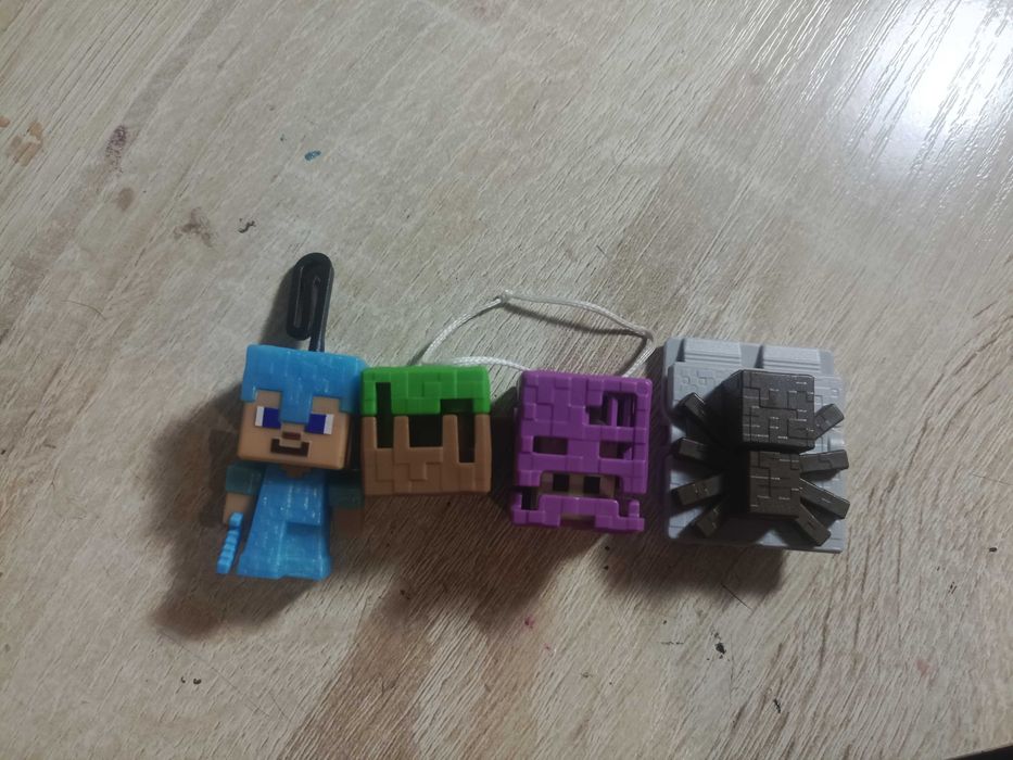 фигурки kinder Joy