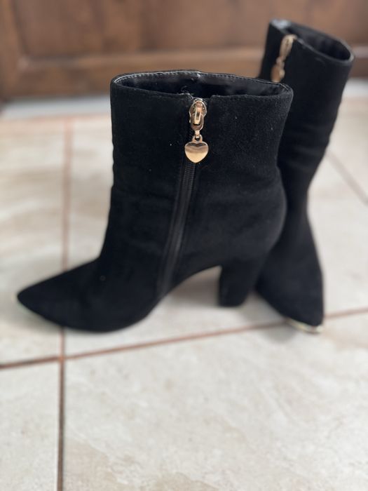 Botine Deezee marimea 39