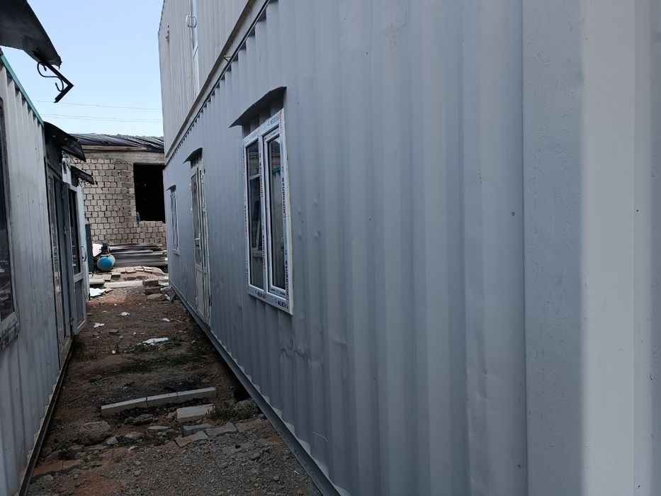 Kontyner kantenir konteynir istalgan vaqta kuchib yuruvchi ofes dukon