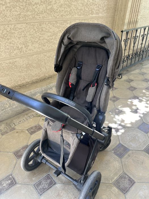 Коляска Cybex