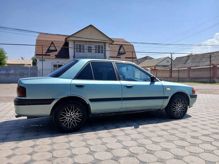 Mazda 323 bj в хорошем состоянии