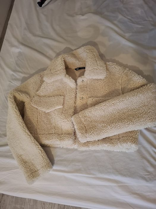 150 LEI !!!COJOC ZARA  masura S