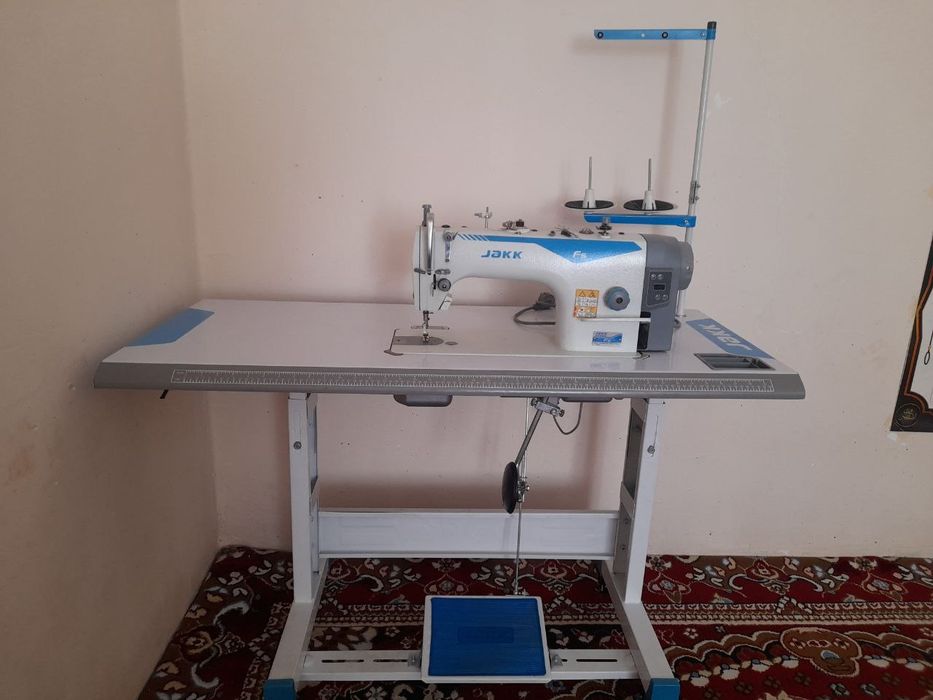 Jakk f5 tikuv mashinasi