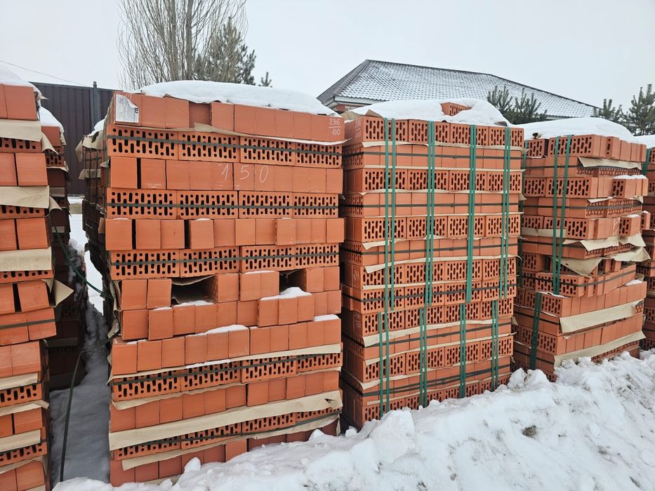 Кирп красный Хромтау