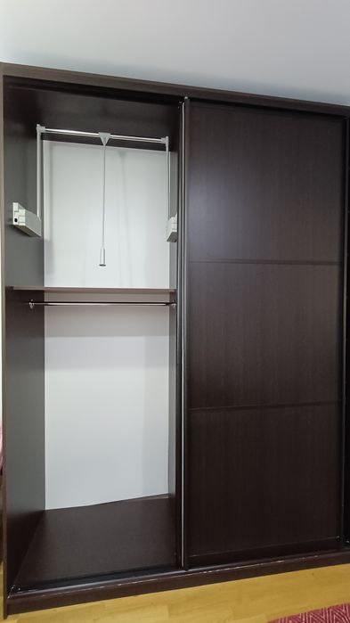 Продам шкаф бельевой