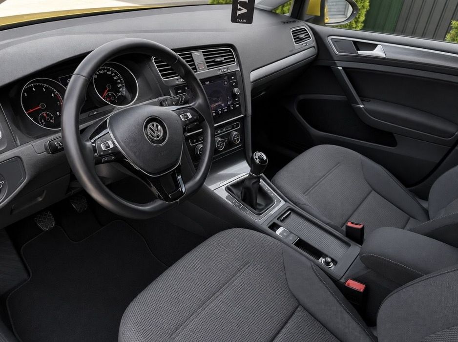 Volkswagen Golf R-Line Garanție Posibilitate Rate/aFinantare