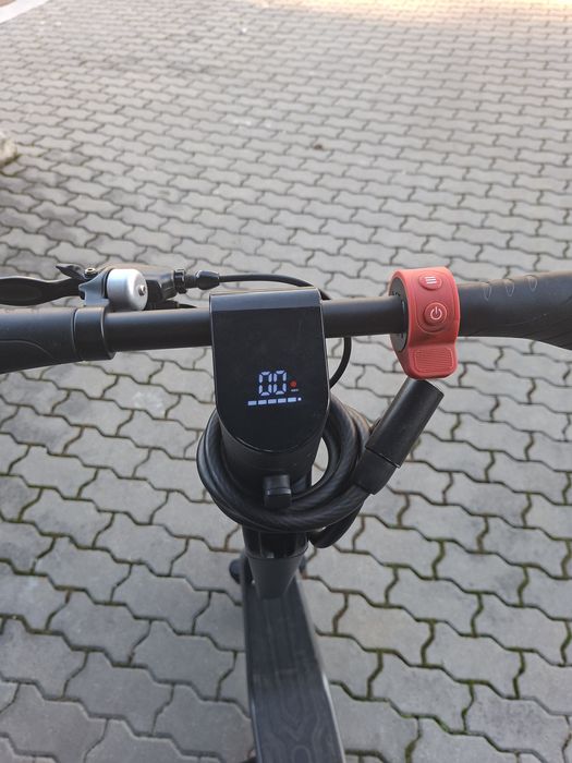 Trotineta electrica pliabila iSEN X11