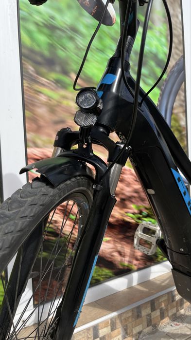 Cube Kathmandu Hybrid EXC 28 S