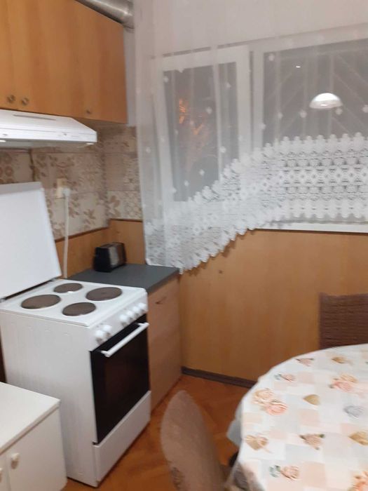 Дава се под наем Двустаен апартамент в Варна, Централна поща - 64 кв.м за 398.82 € - Снимка #1