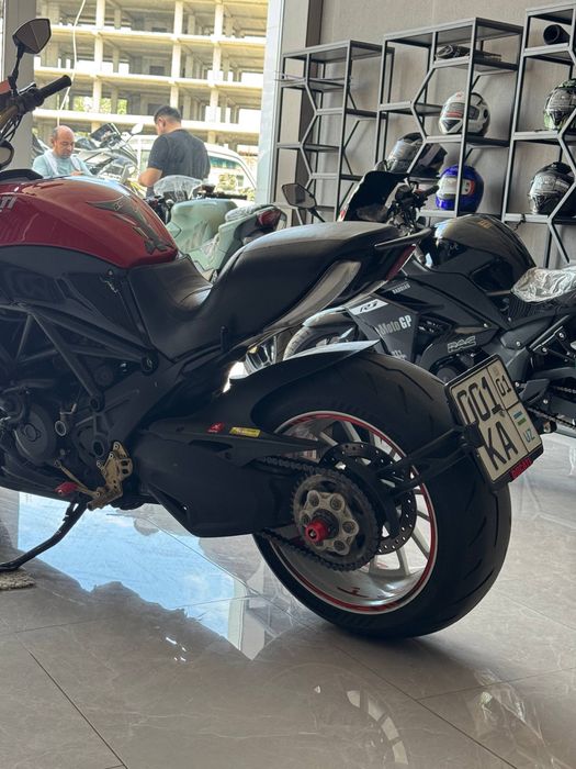 Moto bice Ducati diavel 1260cc