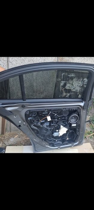 Части за мерцедес w206 c-class седан