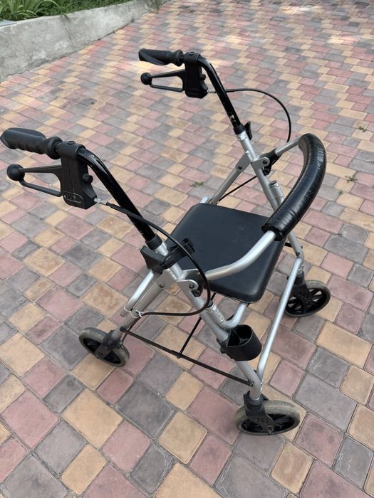 Ходунки для взрослых