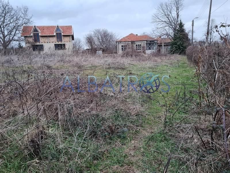 Продава се Къща в с. Горен чифлик, Област Варна - 108 кв.м за 505 €/кв.м - Снимка #4