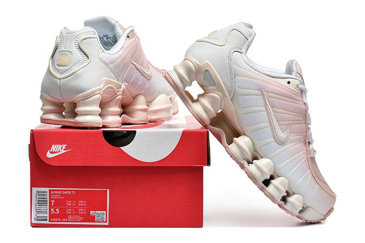 Нови дамски маратонки Nike Air Max Shox white pink