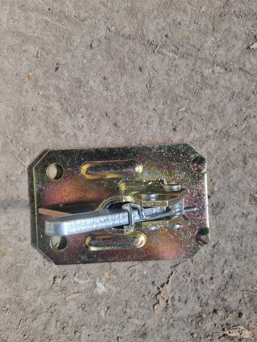 Продавам Шпани на бройка