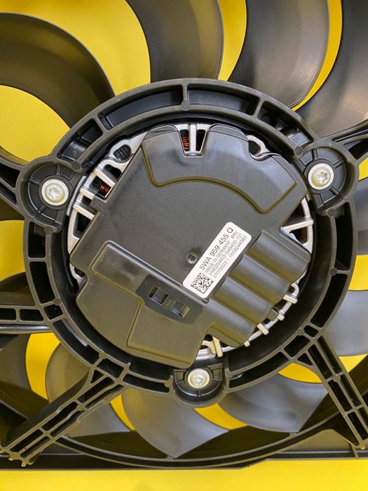 Ventilator Nou radiator VW Audi Skoda Seat 5WA121203T