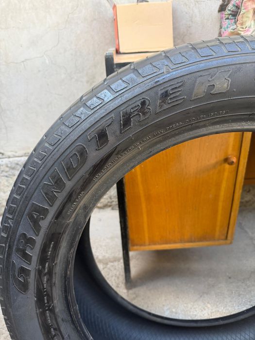 Летние шины Dunlop 275/50R21