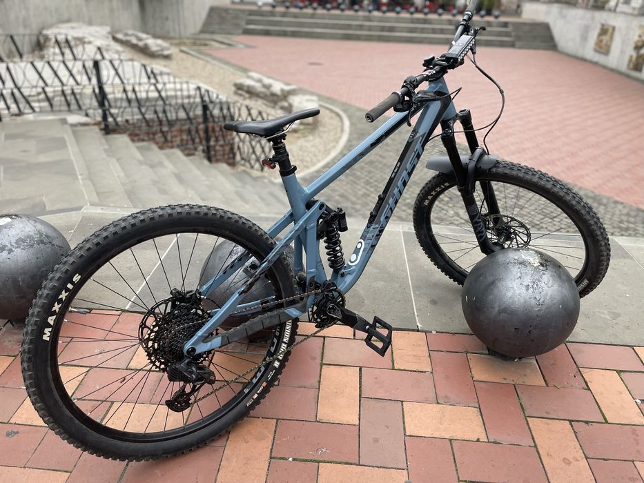 Ghost En Riot 2021 (Bicicleta full suspension)
