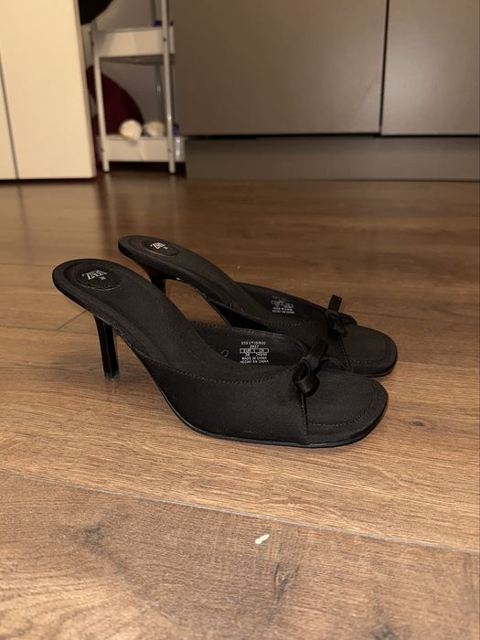 Zara мюли на каблуке с бантом