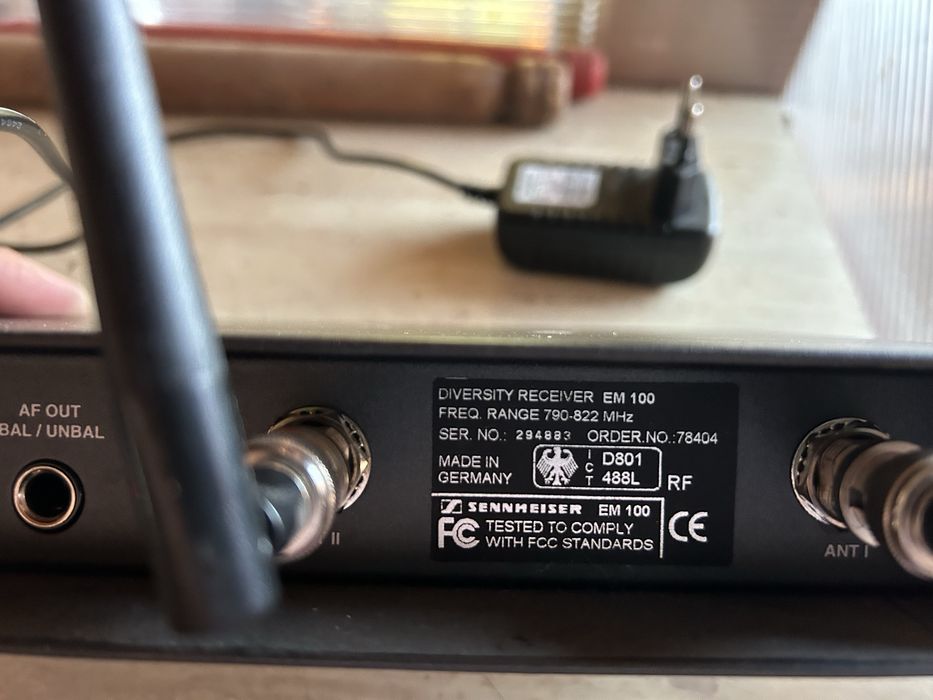 Sistem wireless Sennheiser ew 100  ptr instrumente