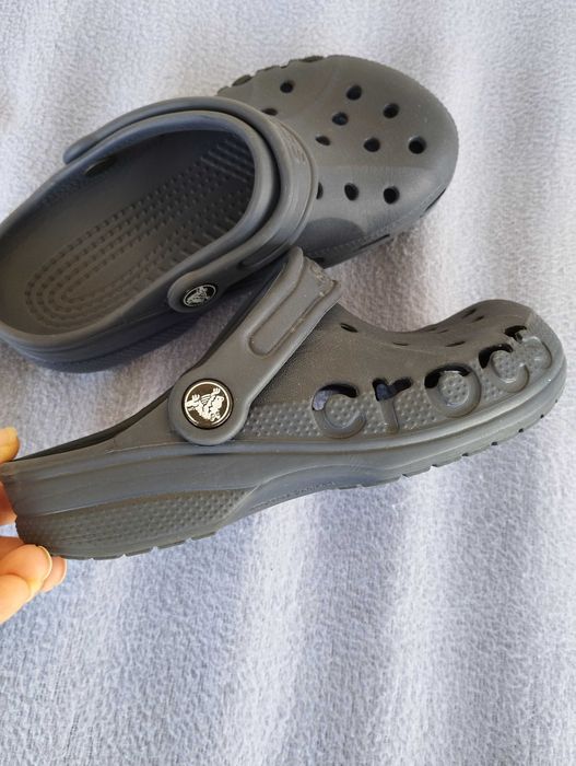 Летни Nike и Crocs номер 33/34.