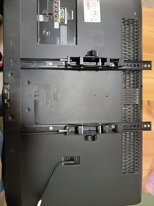 ТВ. SAMSUNG оригинал РОССИЯ ! Диагональ экрана 80 см