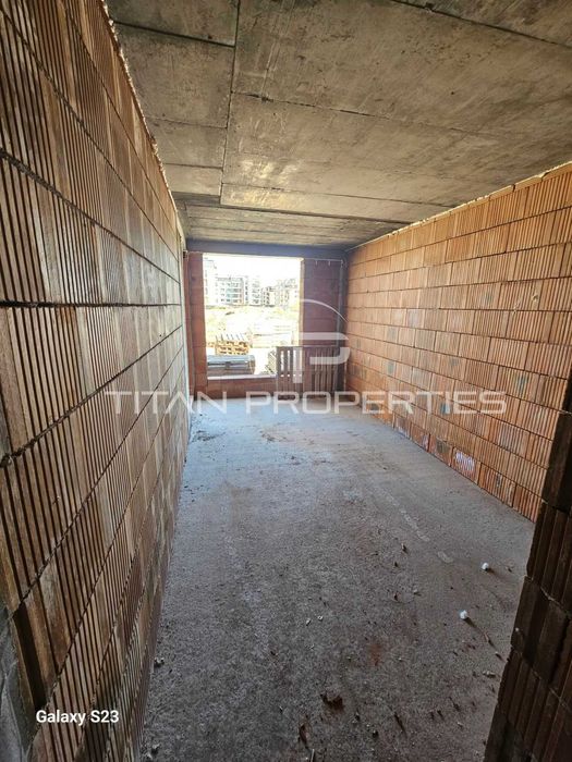 Тристаен апартамент Кършияка