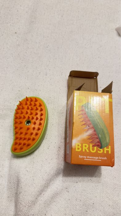 Perie cu abur pentru animale de companie