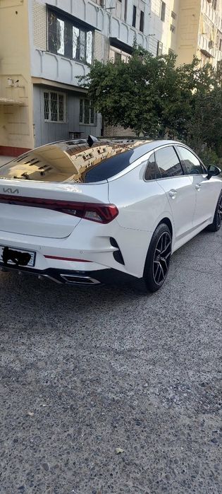 Kia k5 sotiladi  srochniy