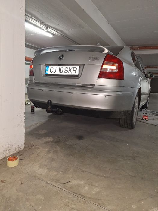 Bara spate Skoda Octavia 2 2006-2009