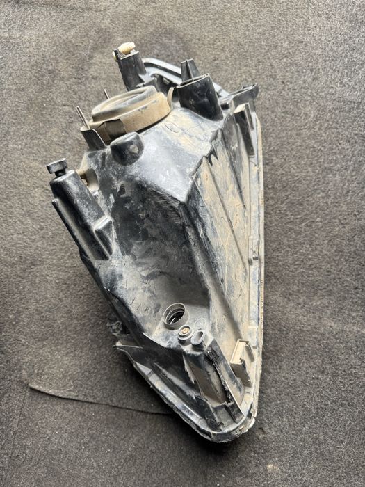 Фара правая ваз гранта до рест есть дефекты