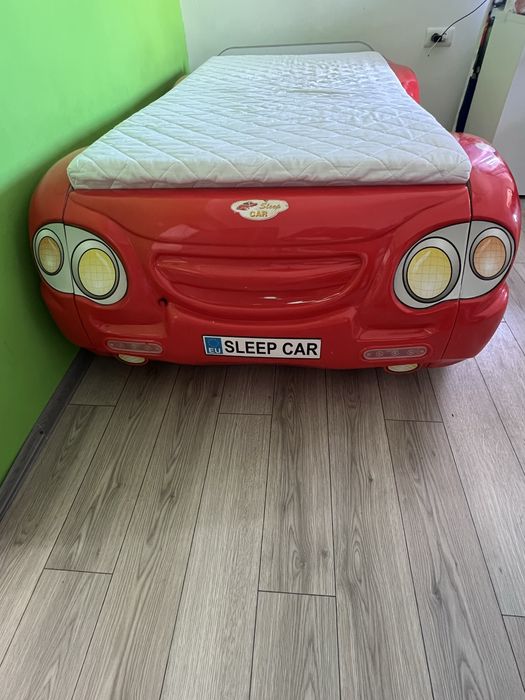 Pat copii masina