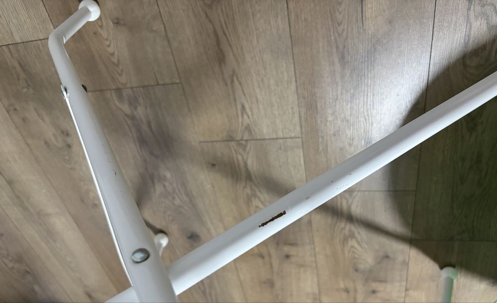 Cadita cu suport metalic si suport de plastic