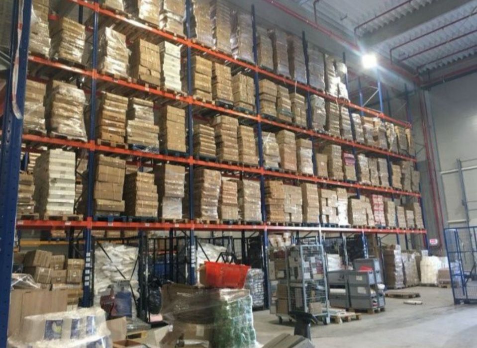 Rafturi metalice industriale