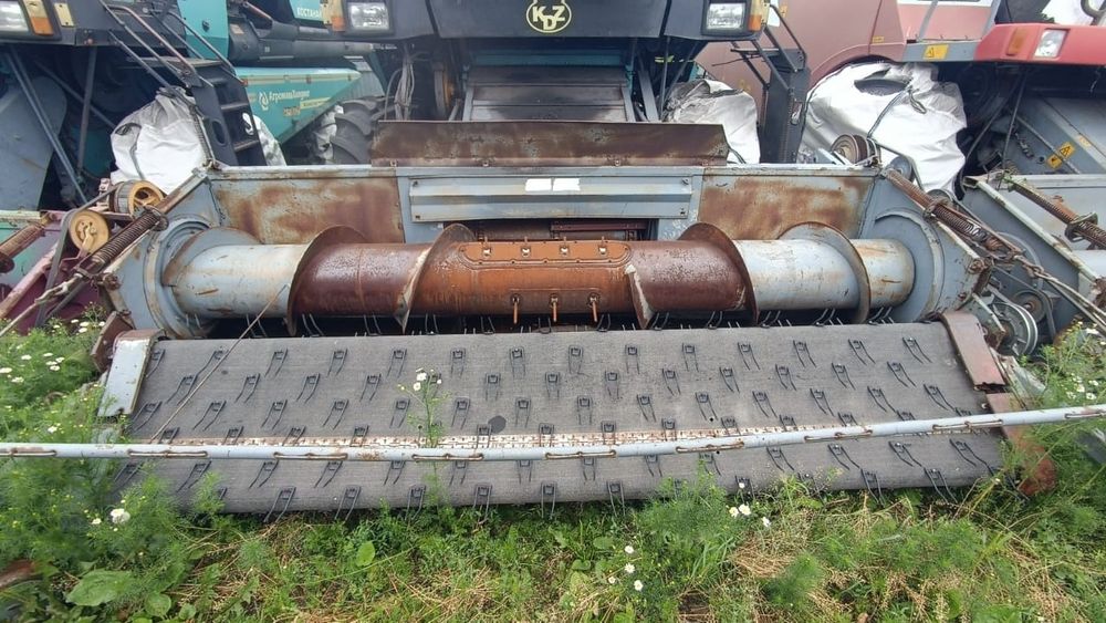 Продам комбайн Есиль КЗС 740