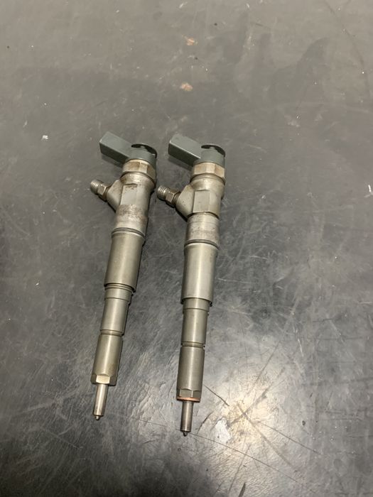 Injector BMW E60 530d E61 218cp 7789661 seria 5 E61 3.0 diesel