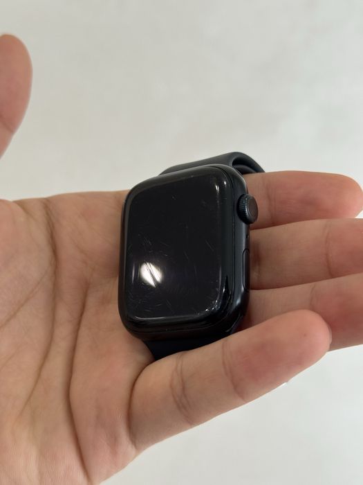 Apple Watch 8 и Galaxy 5