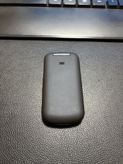 Samsung gusto 3!!! Телефон новый 15 минут работал. Оригинал!!