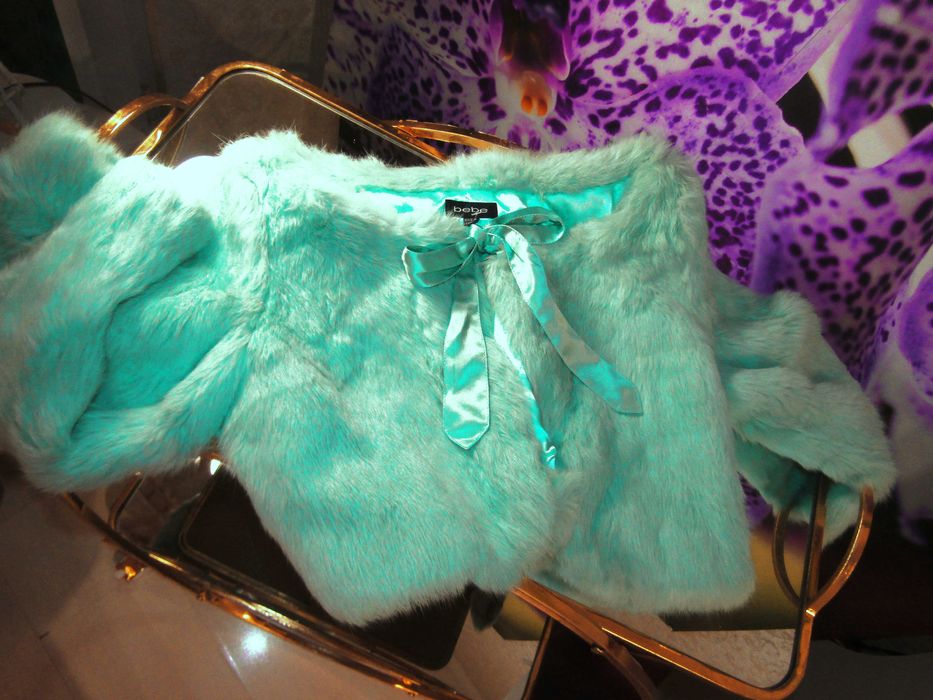 Пухкаво Яке От Естествена Заешка Кожа - Бранд Bebe