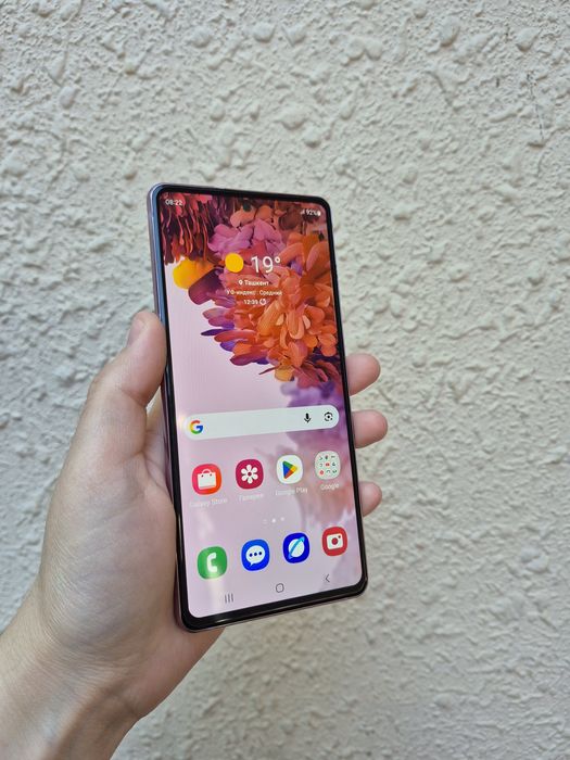 Продам самсунг s20 fe вьетнам