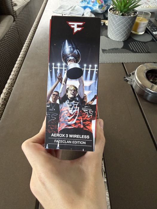 Мишка steelseries aerox 3 wireless faze clan edition