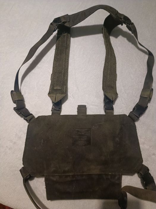 Олекотена тактическа жилетка Miltec