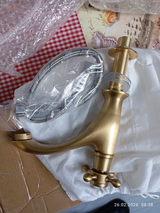 Ретро чешма месинг