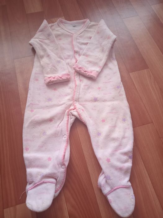 Детские вещички.